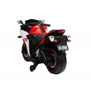 Cestná motorka Ninja R3 s plynovou rukoväťou a nožnou brzdou