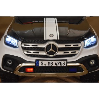 Mercedes X-Class 4x4 POLICIE 911 s 2,4G, FM, rocking horse
