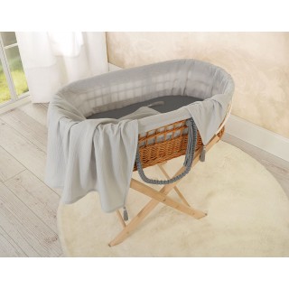 Prútený košík Moses v BOHO štýle s mušelínovou podšívkou