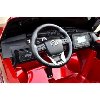 Toyota Hilux Rugged-X 24V dvojmiestna, vínová metalíza