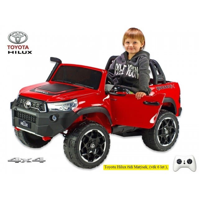 Toyota Hilux Rugged-X s 2.4G, 4x4 dvojmiestná