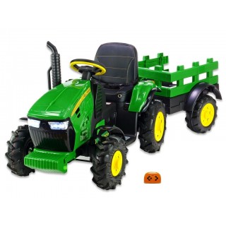 Traktor Hello s veľkým vlekom a gumennými kolesami