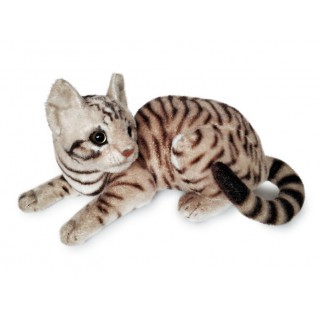 Plyšová mačka ležiaca