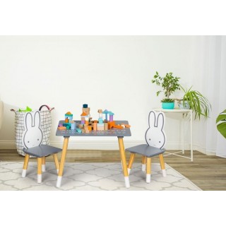 Detský nábytok, stolček + dve stoličky Zajačik