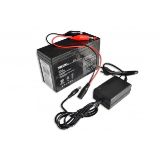 Nabíjačka 12V / 1500mA s LED diódou a nástavcom pre nabíjanie batérie mimo vozidla