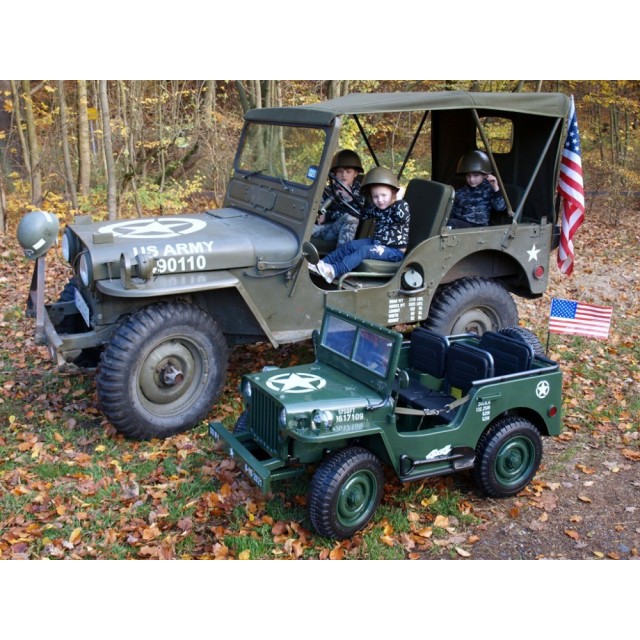 Jeep Willys s 2,4G, 4x4, 3 miestný, macha army