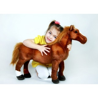 Plyšový koník Hnedák