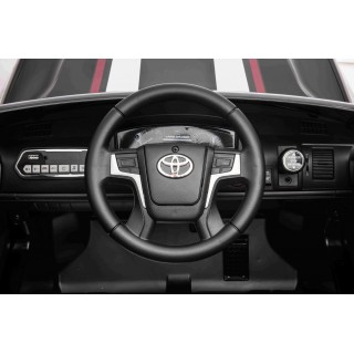 Elektrický džíp Toyota Land Cruiser Polícia