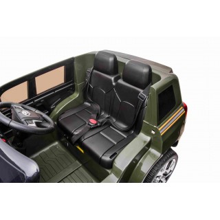 Elektrický džíp Toyota Land Cruiser lakovaný Army zelená