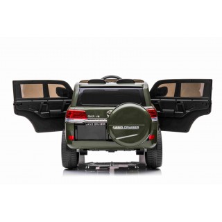 Elektrický džíp Toyota Land Cruiser lakovaný Army zelená