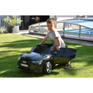 Audi E-tron S sportback quatro s 2.4G, náhon 4x4