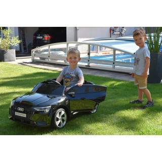 Audi E-tron S sportback quatro s 2.4G, náhon 4x4