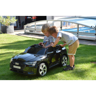 Audi E-tron S sportback quatro s 2.4G, náhon 4x4
