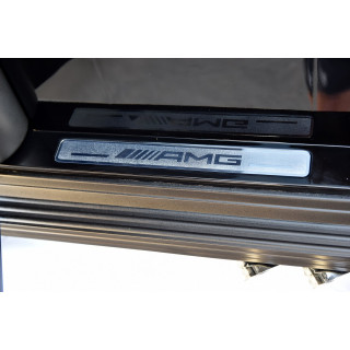 Mercedes G63 AMG 4x4 s 2,4G diaľkovým ovládaním, 4x200W, 2x24V/7Ah, čierny