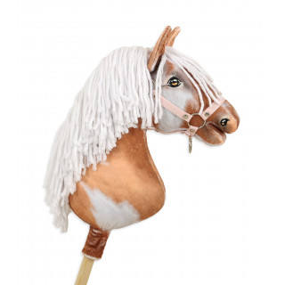 Koník na palici Hobby Horse hnedák tobiano s bielou hrivou