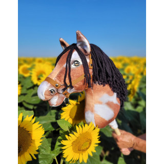 Koník na palici Hobby Horse hnedák tobiano s čiernou hrivou