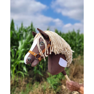Koník na palici Hobby Horse western IV tmavý hnedák
