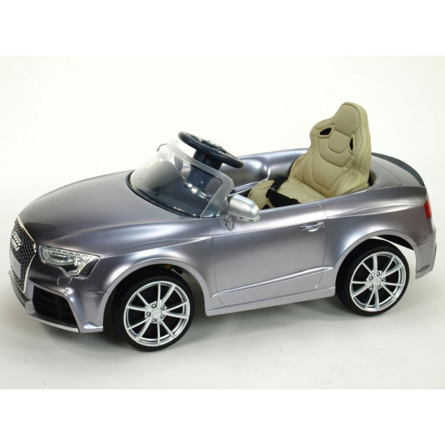 Audi RS5 s 2,4G DO, SD kartou, zvuk a LED efektami, čaluneným sedadlom, strieborná metalíza