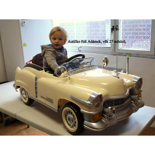 KUBA RETRO s DO, nafukovacími pneumatikami, lakovanou vínovou metalízou