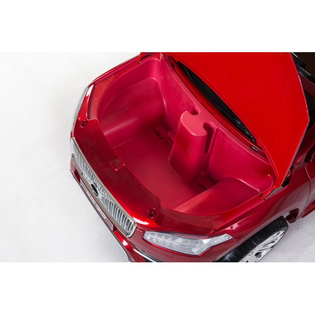 Volvo XC 90 s 2,4G DO, kľúče,Eva kolesá, otváracie dvere,čalunená sedačka,USB,FM,lakované strieborné