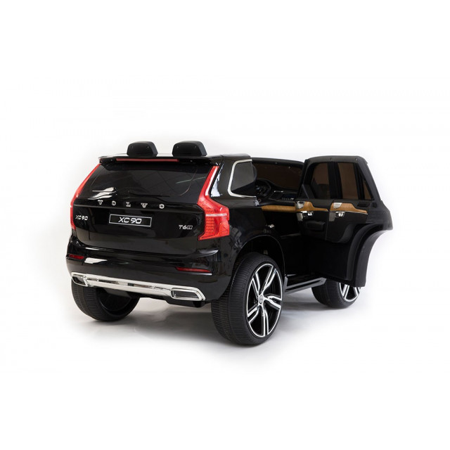 Volvo XC 90 s 2,4G DO, kľúče,Eva kolesá, otváracie dvere,čalunená sedačka,USB,FM,lakované strieborné