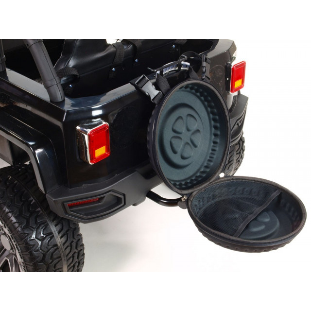 Džíp wrangler 4x4, náhon 4 Eva kolies, batérie 2x 12V/10Ah, 2,4G DO, USB,SD,Mp3,FM, otváracie dvere, čalunená sedačka, pérovanie