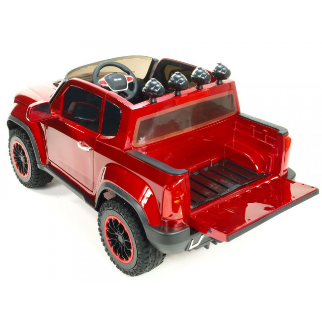 Džíp Chevy s 2.4G DO, EVA kolesami, otváracími dverami, FM, USB, SD, rádiom