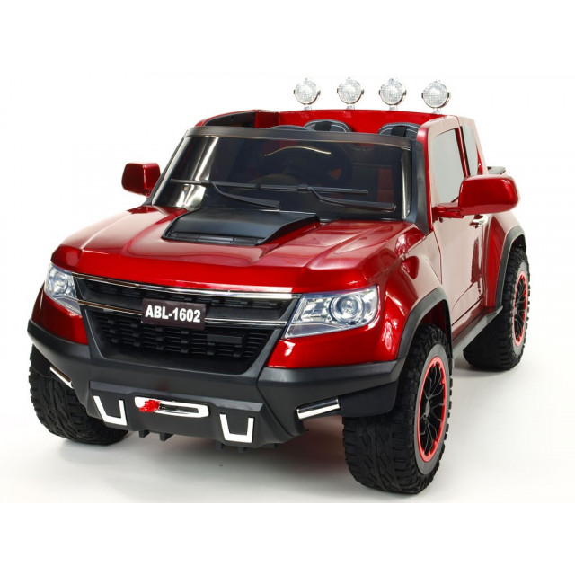 Džíp Chevy s 2.4G DO, EVA kolesami, otváracími dverami, FM, USB, SD, rádiom