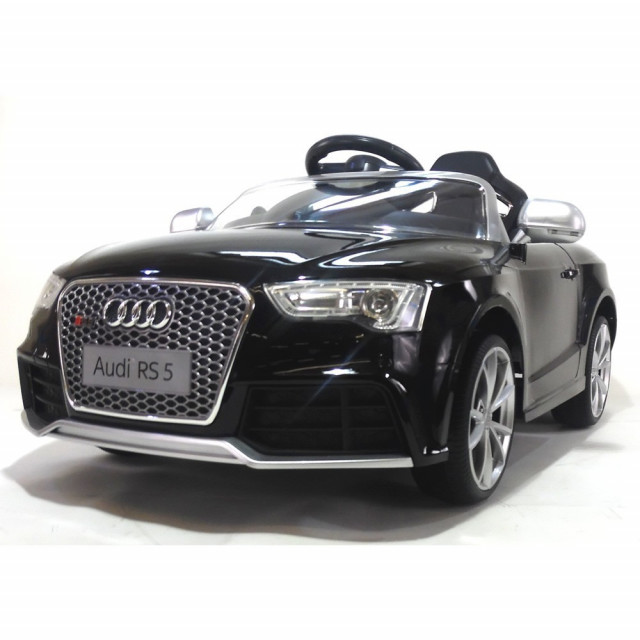 Audi RS5 s 2,4G DO, SD kartou, zvuk a LED efektami, čaluneným sedadlom, strieborná metalíza