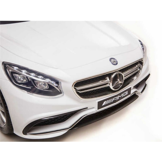 Mercedes - Benz S63 AMG, s 2.4G DO, pérovaním obidvoch náprav, EVA kolesami,12V, jahodovo červený