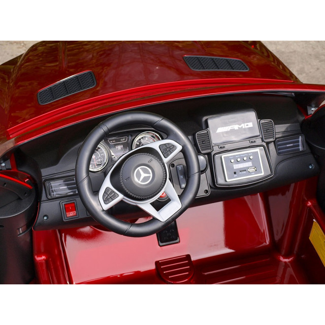 Dvojmiestný Mercedes GLS63 4x4,EVA kolesá,2,4G DO,LED osvetlenie,pérovanie,voltmeter,FM,USB,TF,čalunené sedačky,lakovaný biely