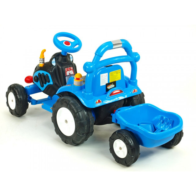 Elektrický traktor s vlečkou, modry, červený, zelený