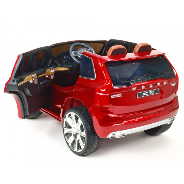 Volvo XC 90 s 2,4G DO, kľúče,Eva kolesá, otváracie dvere,čalunená sedačka,USB,FM,lakované strieborné