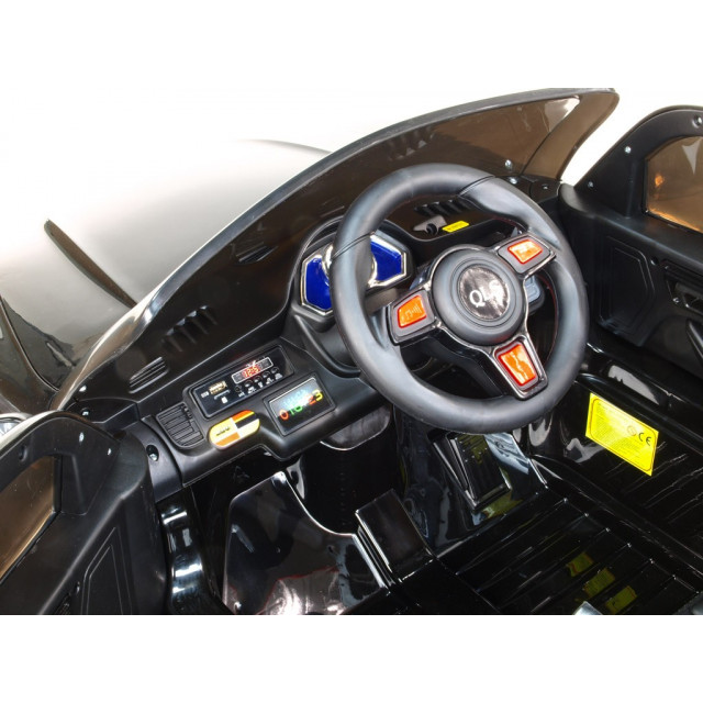 BMW X6 s 2,4G bluetooth DO, EVA kolesami, otváracími dverami,12V, čalunenou vyšívanou sedačkou, lakované čiernou farbou