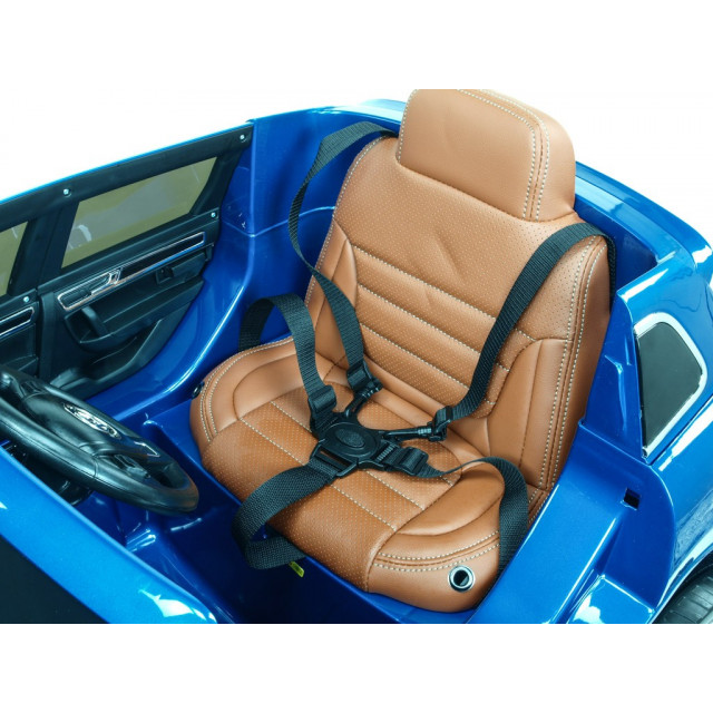 Volkswagen Touareg s 2.4G DO, EVA kolesami, otváracími dverami, LED, FM, USB, modrá metalíza