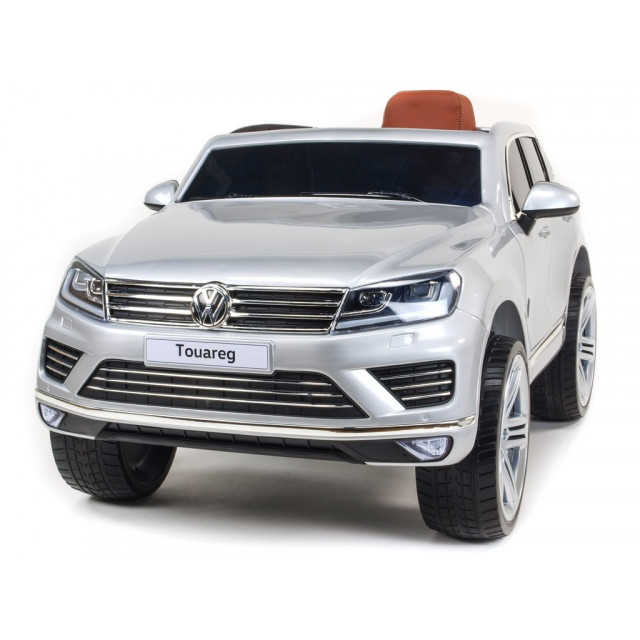 Volkswagen Touareg s 2.4G DO, EVA kolesami, otváracími dverami, LED, FM, USB, modrá metalíza