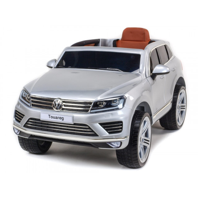 Volkswagen Touareg s 2.4G DO, EVA kolesami, otváracími dverami, LED, FM, USB, modrá metalíza