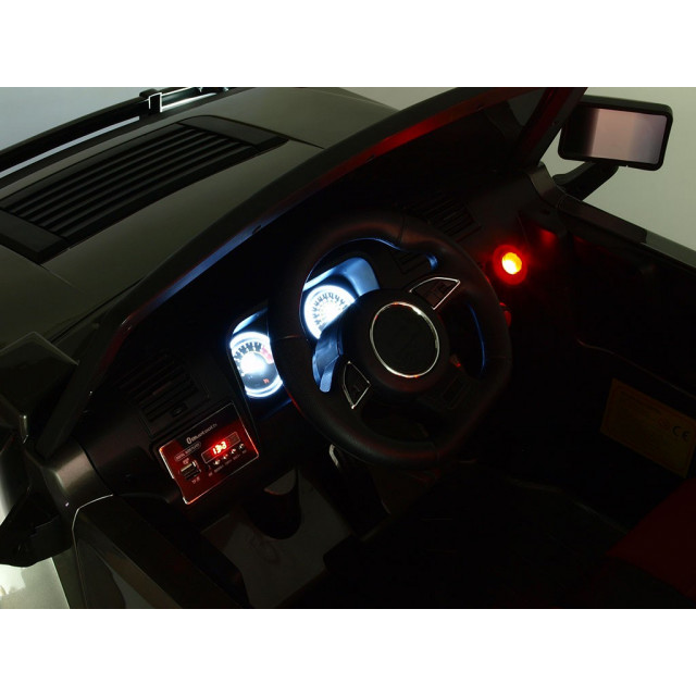 2-stný Hummer Simba s 2,4G DO,EVA kolesami,kývajúcimi nápravami,tlmičmi,USB,TF,Mp3,voltmetrom,čalunenou sedačkou,strieborná met.