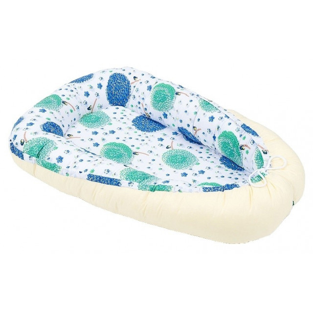 Obojstranný kokon pre bábätko. Mini hviezdičky sivé / mini hviezdičky biele