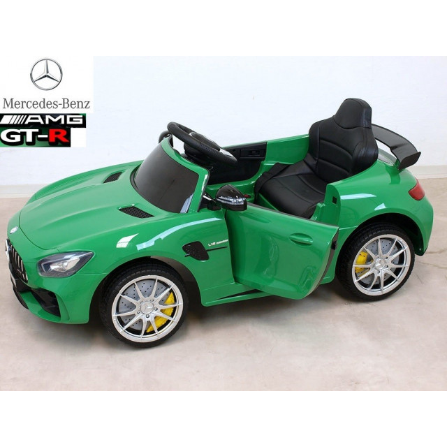 Mercedes - Benz S63 AMG, s 2.4G DO, pérovaním obidvoch náprav, EVA kolesami,12V, jahodovo červený