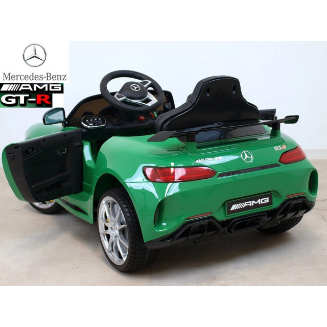 Mercedes - Benz S63 AMG, s 2.4G DO, pérovaním obidvoch náprav, EVA kolesami,12V, jahodovo červený