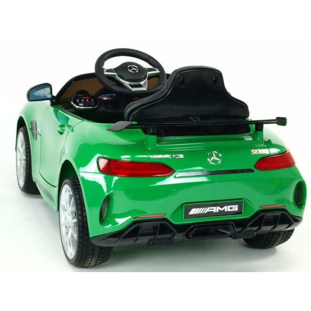 Mercedes - Benz S63 AMG, s 2.4G DO, pérovaním obidvoch náprav, EVA kolesami,12V, jahodovo červený