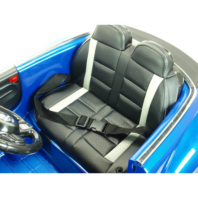 Mercedes - Benz S63 AMG, s 2.4G DO, pérovaním obidvoch náprav, EVA kolesami,12V, jahodovo červený