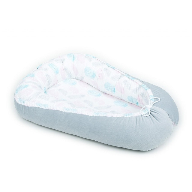 Obojstranný kokon pre bábätko. Mini hviezdičky sivé / mini hviezdičky biele