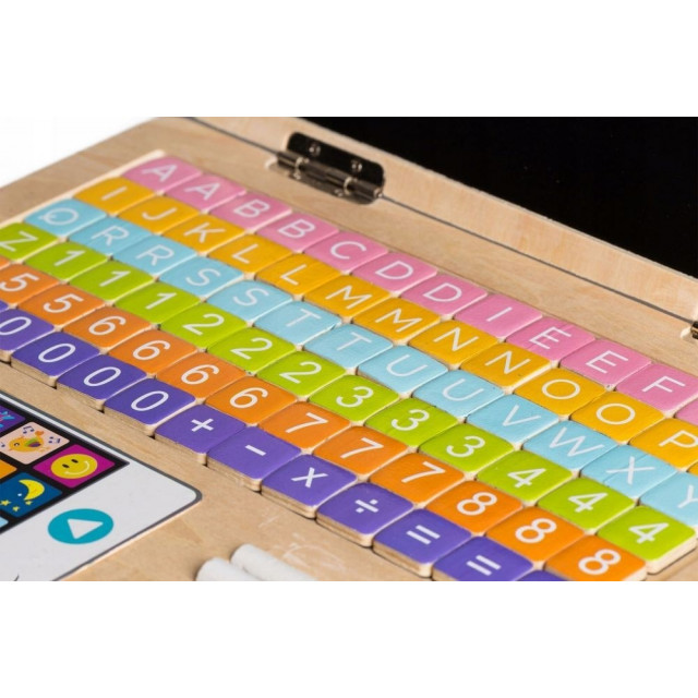 Drevený notebook s magnetickým monitorom