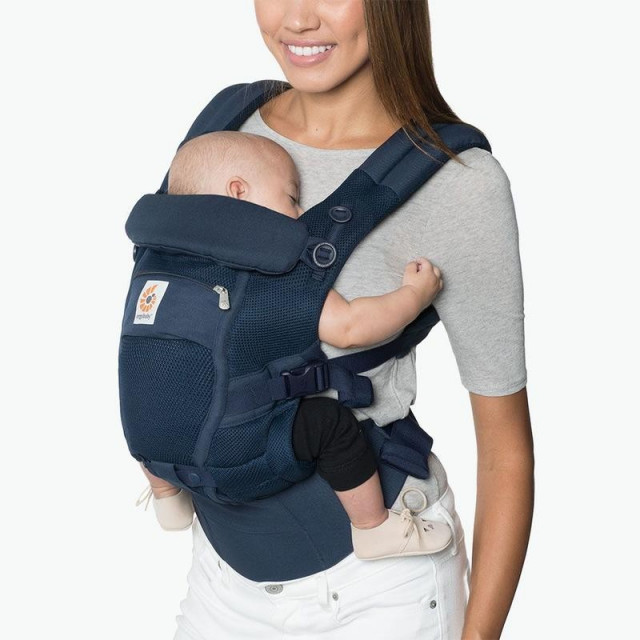 ERGOBABY | NOSIČ ADAPT - BLACK