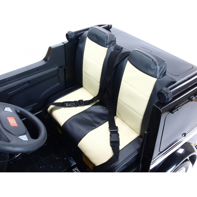 Dvojmiestný policajný bus 4x4 s 2,4 G DO, megafónom, sirénou, majákom, USB, MP3, voltmetrom, EVA kolesami