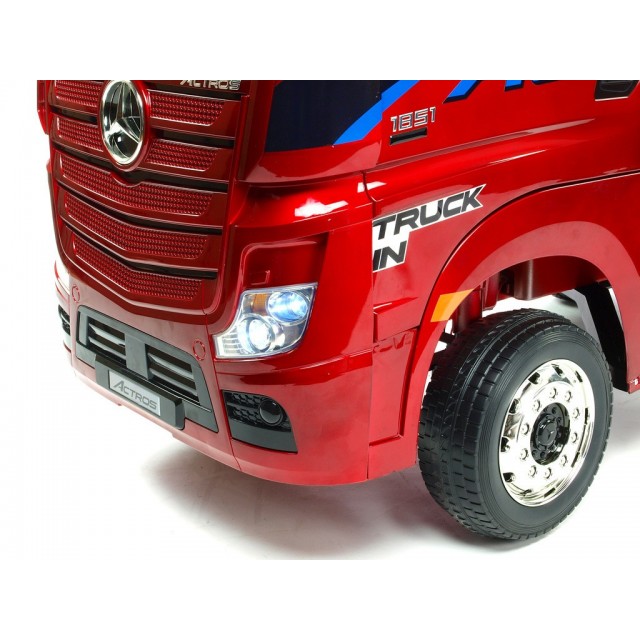 Elektrické auticko tahač Mercedes Actros 4x4