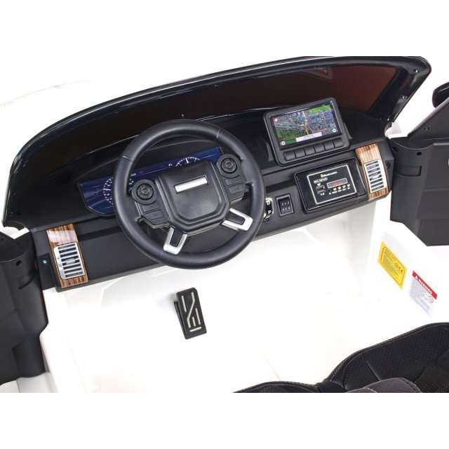 Elektrické autíčko SUV Range Rover HSE, 4x4 lakovaný