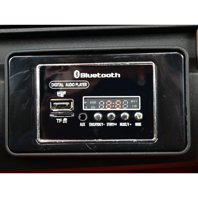 Elektrické autíčko SUV Range Rover HSE, 4x4 lakovaný